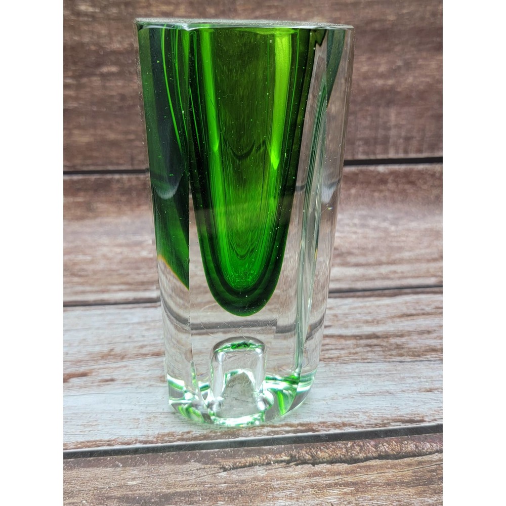 Beautiful heavy crystal green vase